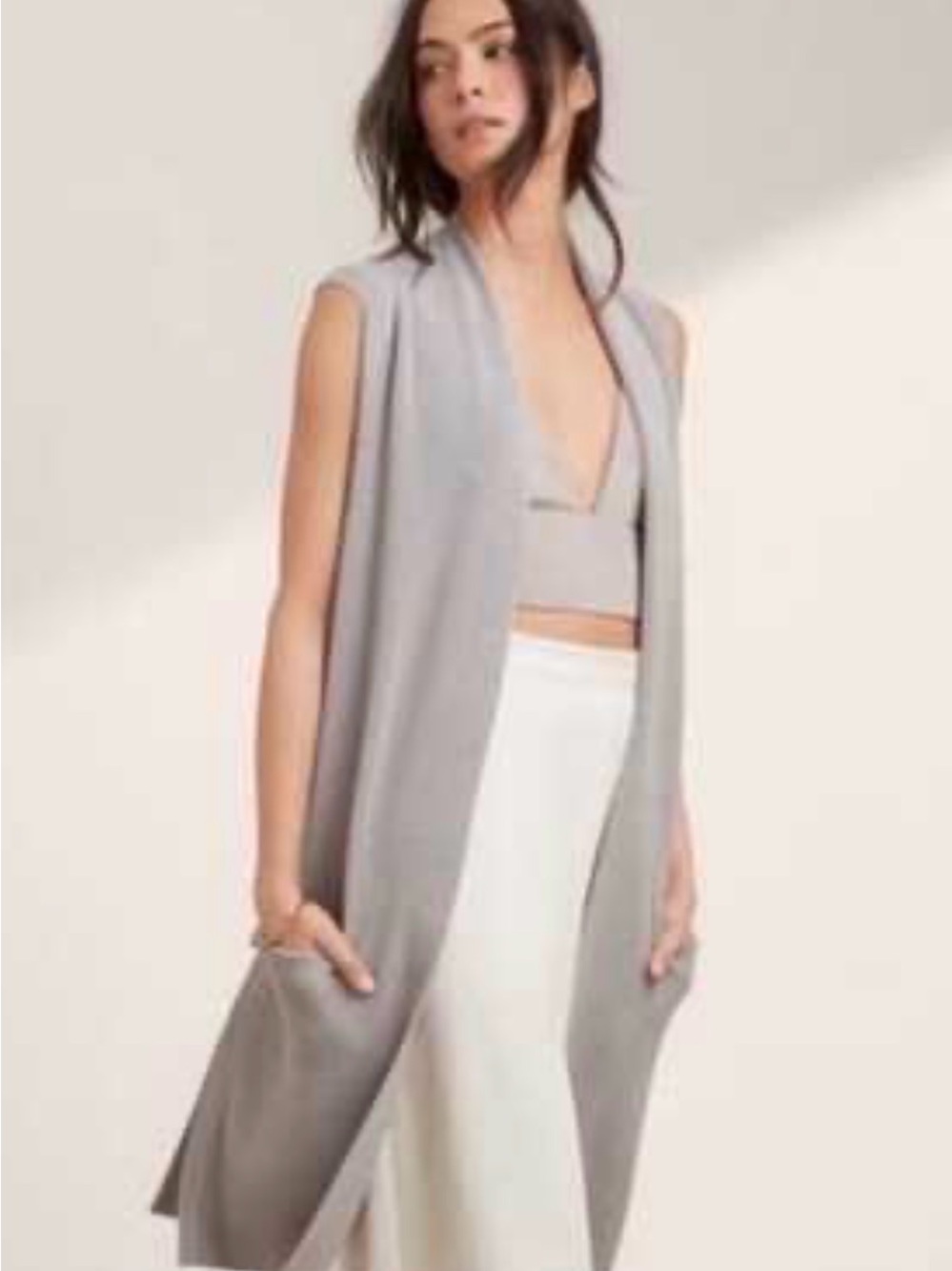 Aritzia Wilfred Light Gray Sleeveless Open-Front Knit Long Vest
